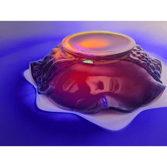 LG Wright Ruby Red Crimped Round Fruit Bowl Embossed Vintage 1960's to 70's Glow - Picture 14 of 16